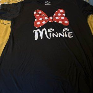 Women's Minnie Mouse t shirt